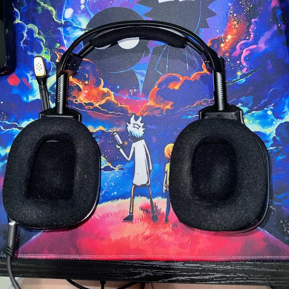 Astro A40 headset with Mixamp - Picture 8 of 16